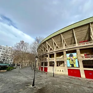 Plaza Tomas Apartamento Pamplona